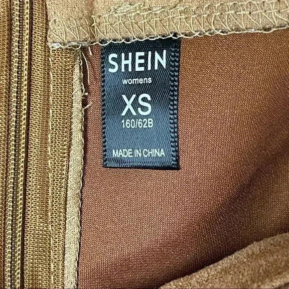 Shein faux suede mini skirt‎ xs - Picture 2 of 5